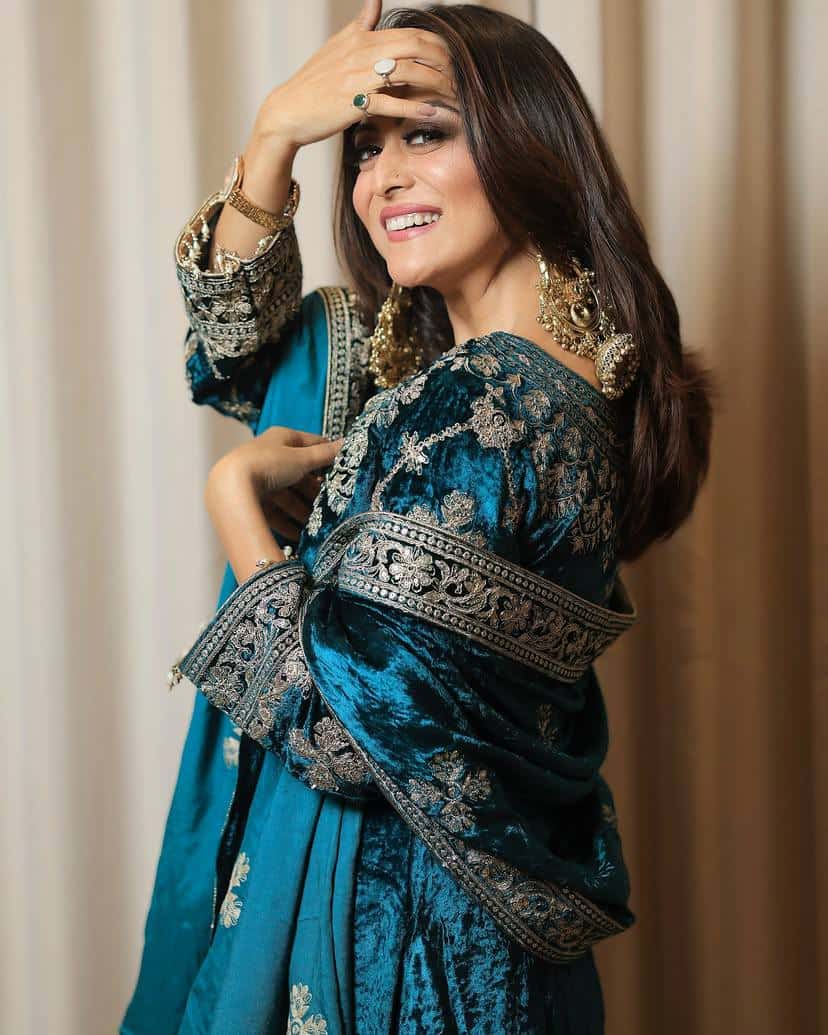 "Luxurious Heavy Velvet Sequins Embroidered Top, Plazzo & Dupatta Set"