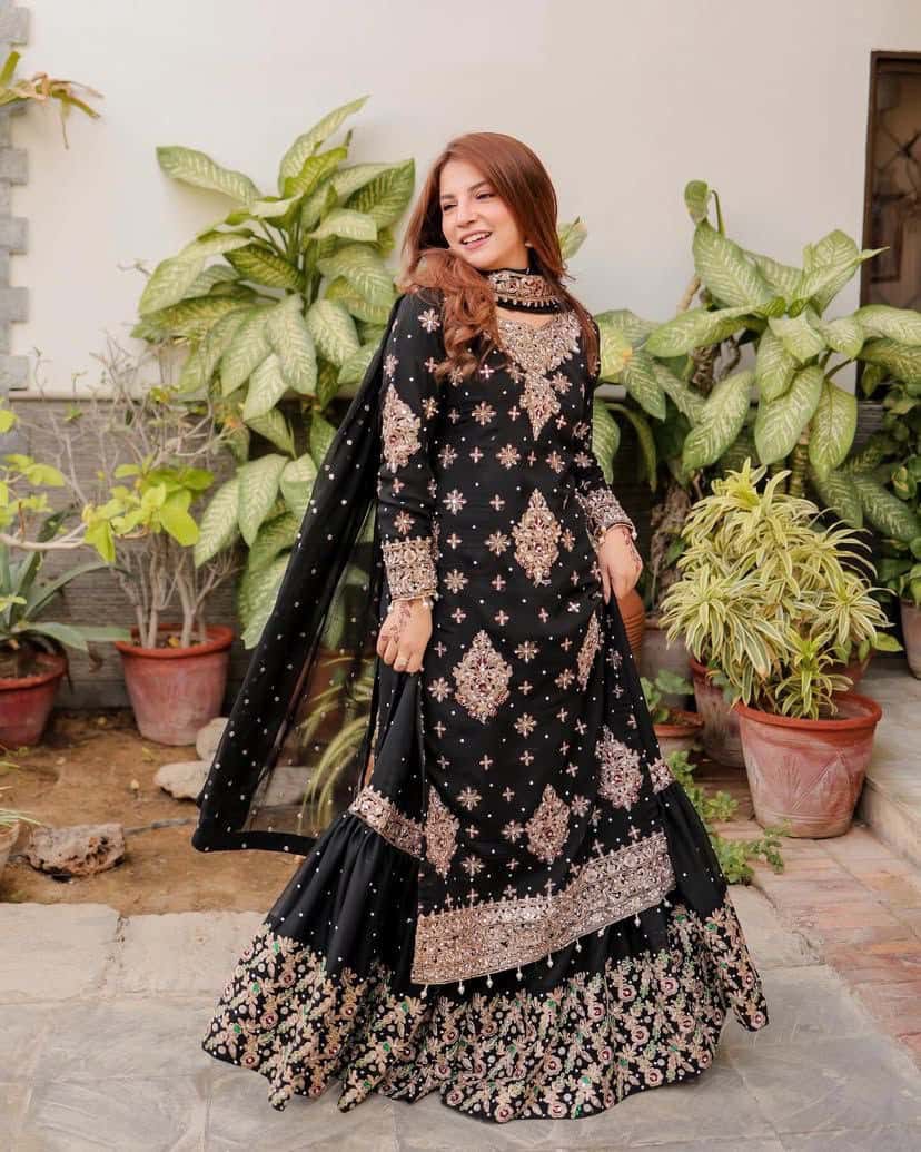 Heavy faux georgette readymade black and white stitch salwar suit