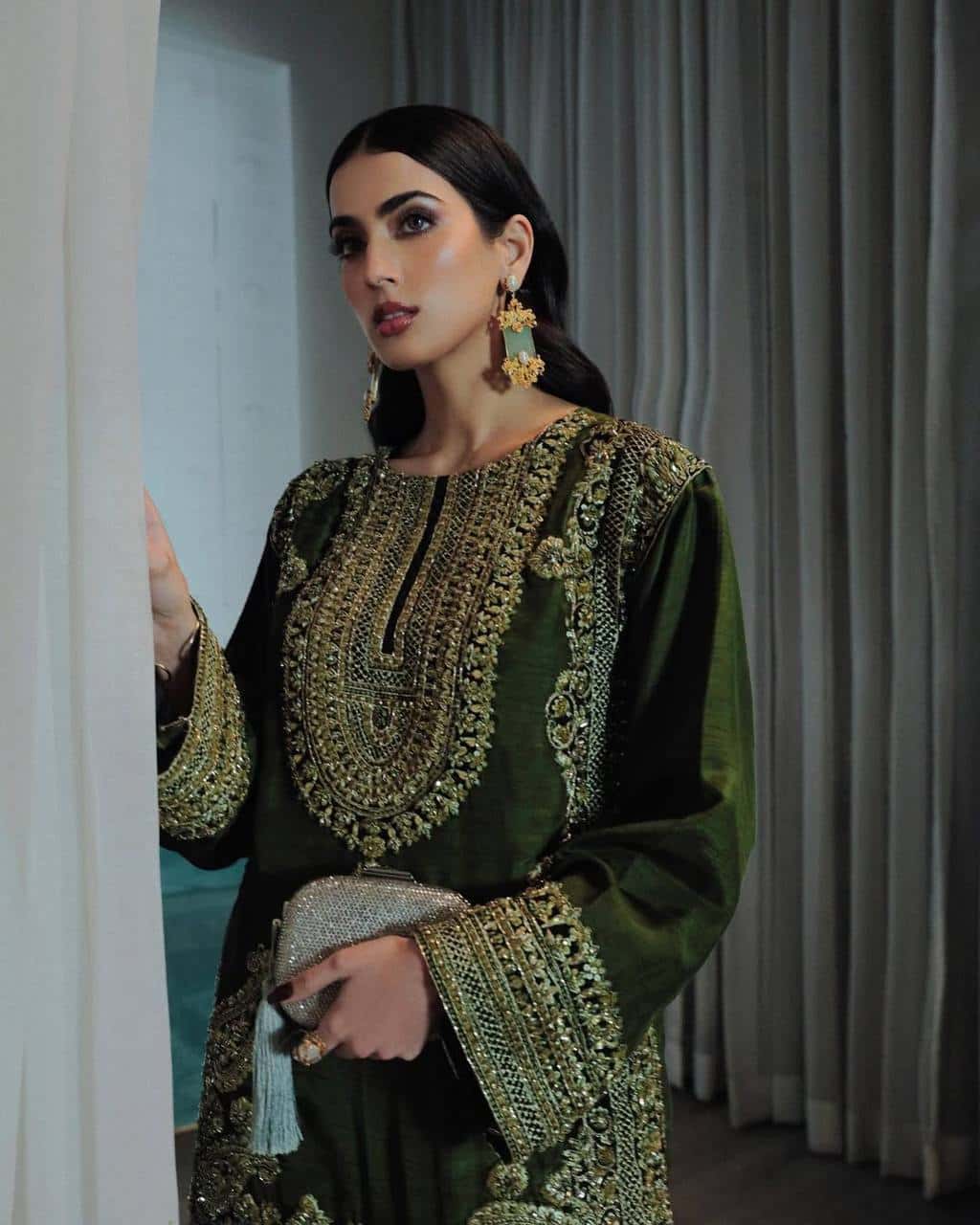 "Elegant Chinon Set with Embroidered Sleeves, Palazzo & Soft Net Dupatta"