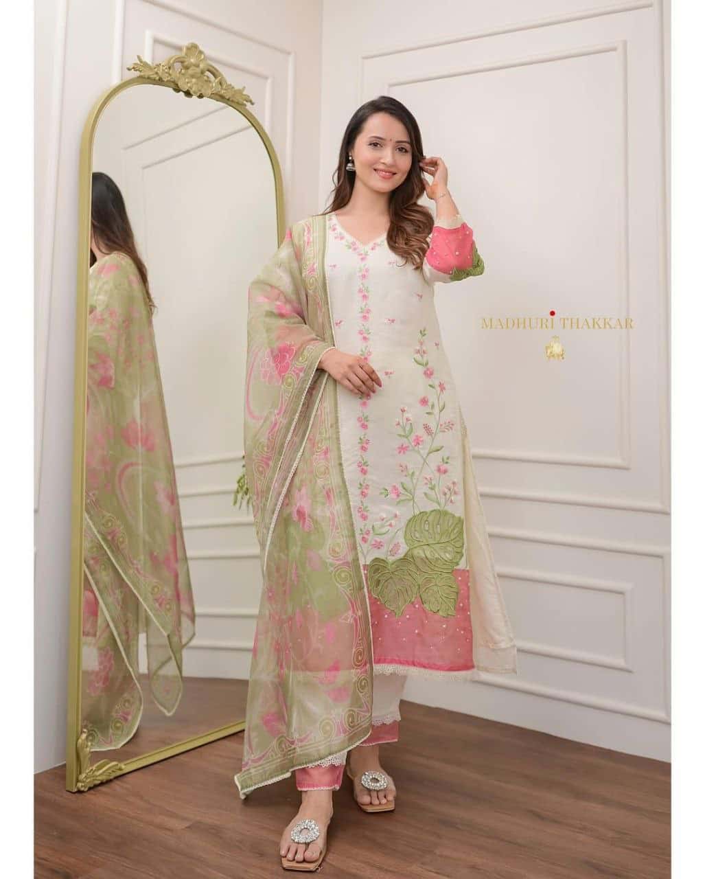 Exquisite Pure Banarasi Cotton Suit Set with Orgenza Dupatta and Pearl Moti Mala