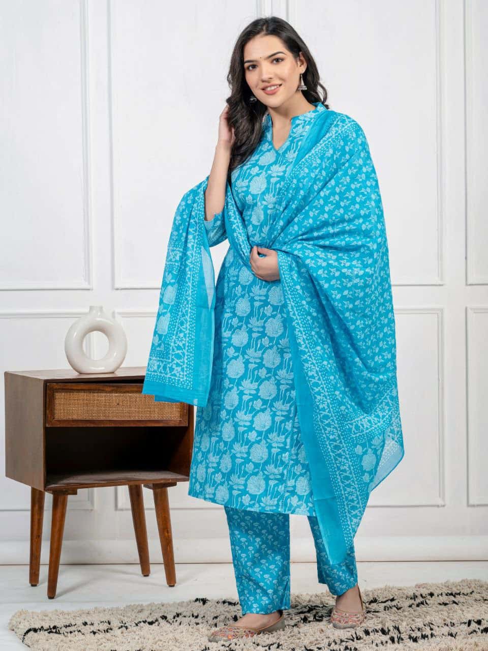 "Breezy Elegance: Pure Cotton Kurti Set for Sunny Days"