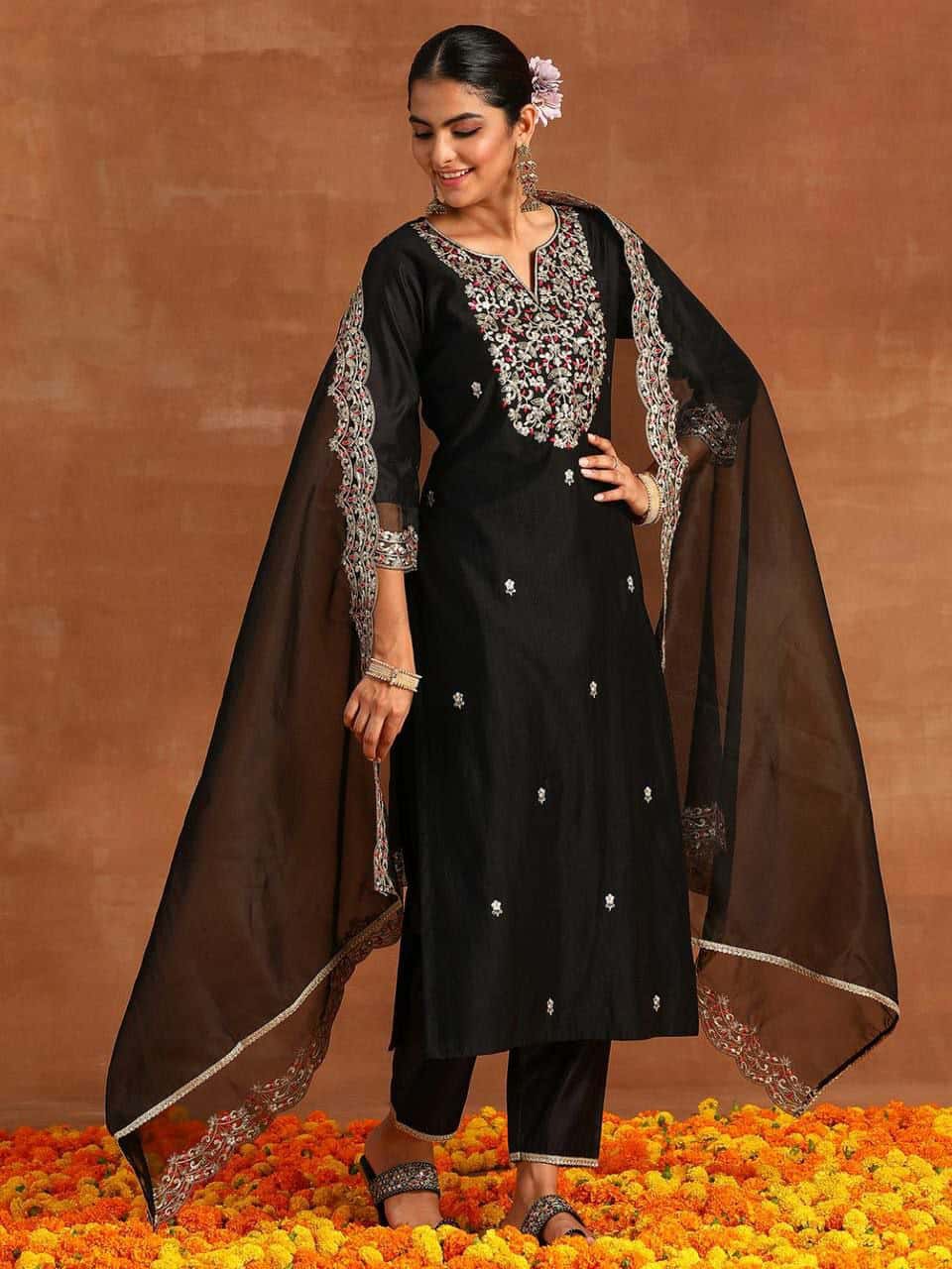"Elegant Heavy Roman Silk Three-Piece Set with Multi-Thread Embroidery"