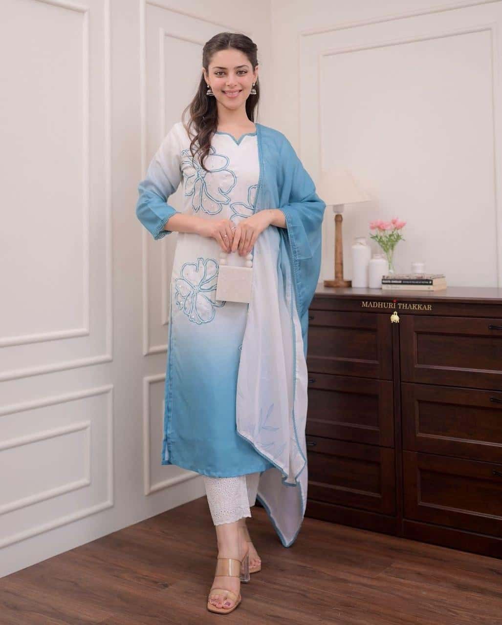 NEW BEUTIFUL HEAVY FULLY STITCHIED SUIT SET