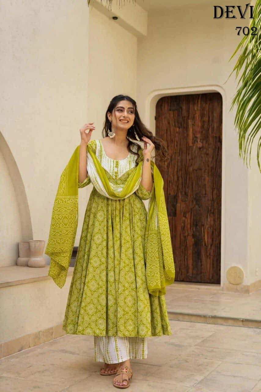 Elegant Heavy Pure Maslin Silk Kurta Set with Digital Print & Cotton Inner