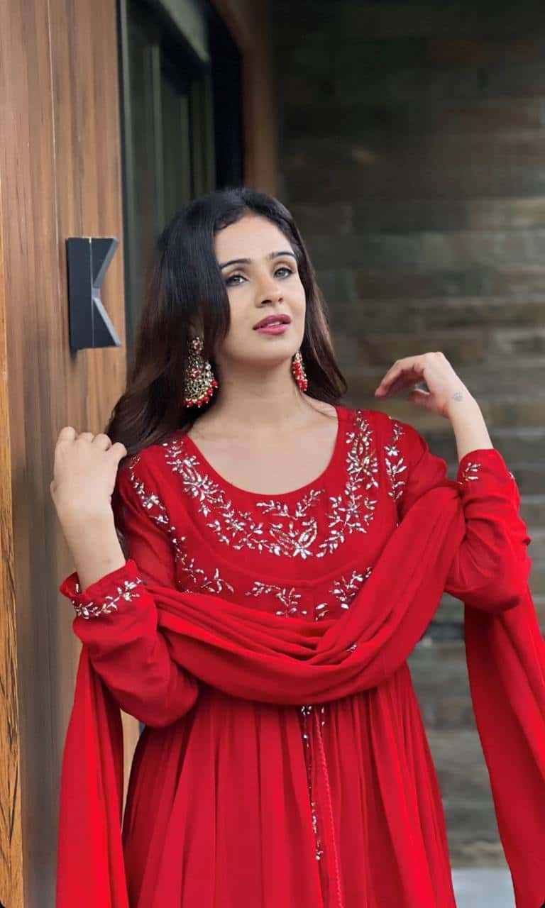 Faux georgette short front cut kurti sharara with dupatta sets
