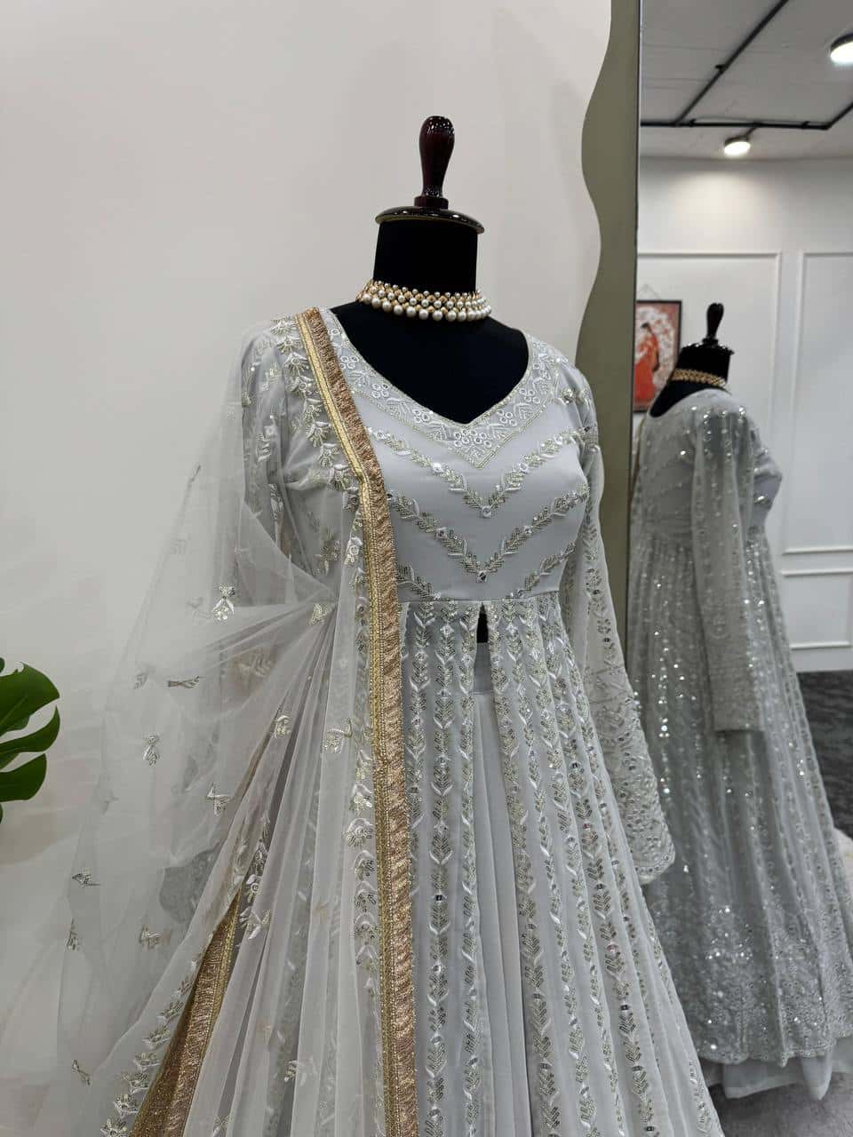 Women's designer front cut choli lehenga with dupatta sets