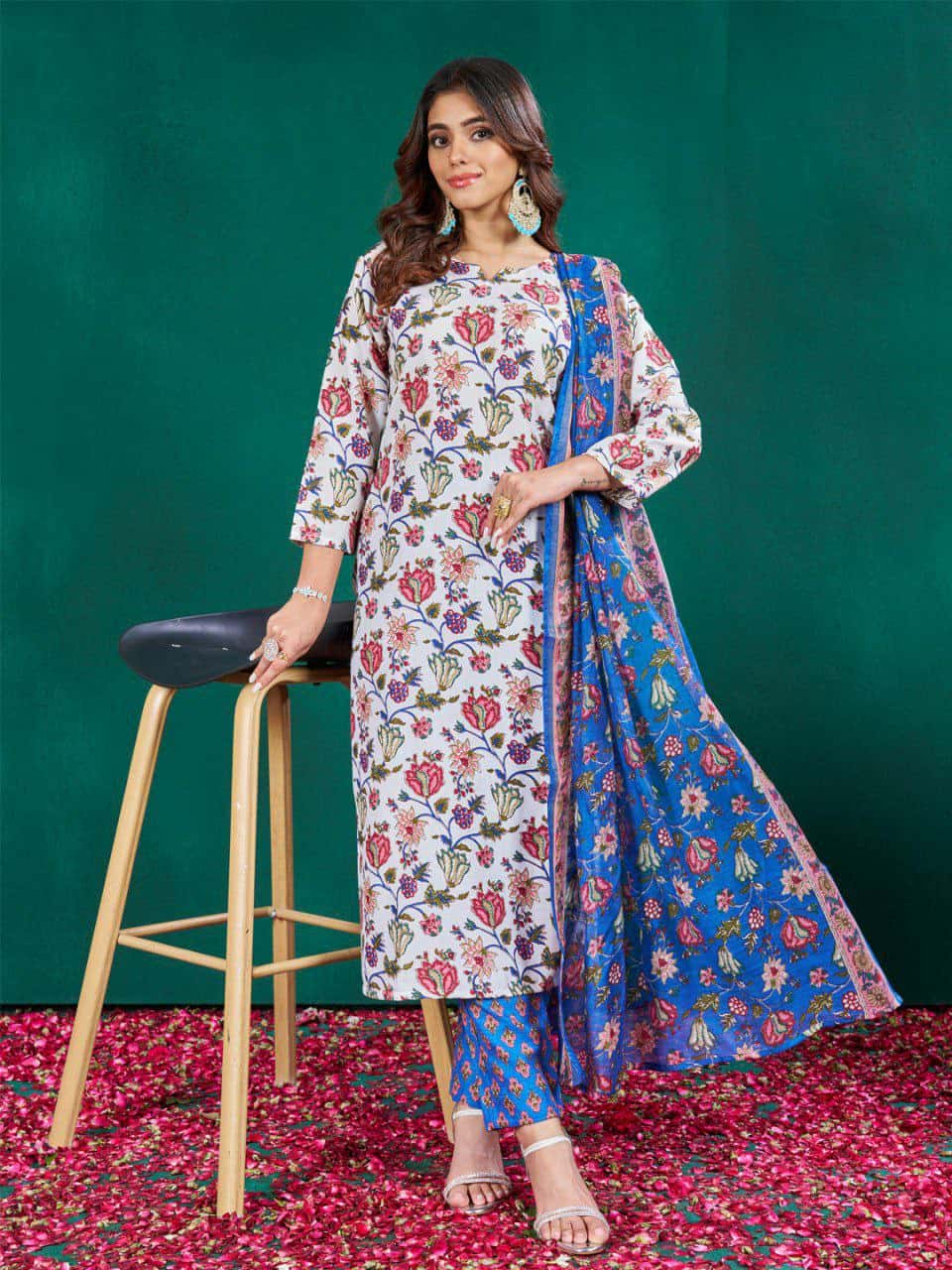 "Elegant White Cotton Blend Printed Kurti Set with Pant & Dupatta"