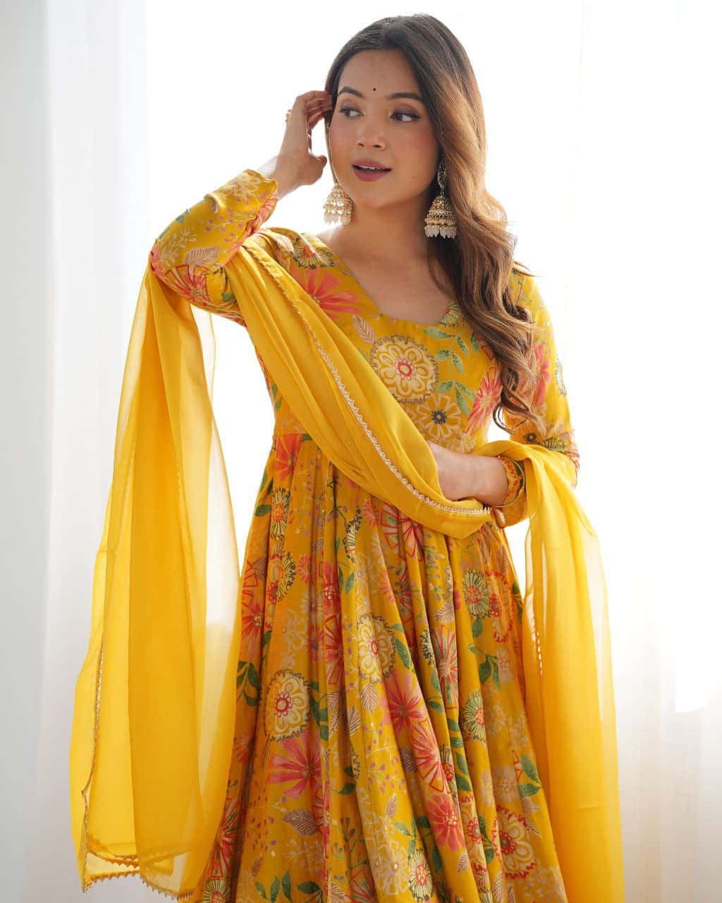 "Elegant Kediya Kurta Set with Pure Romansilk Chanderi Fabric, Fancy Lace Work Dupatta, and Fully Stitched Palazzo"