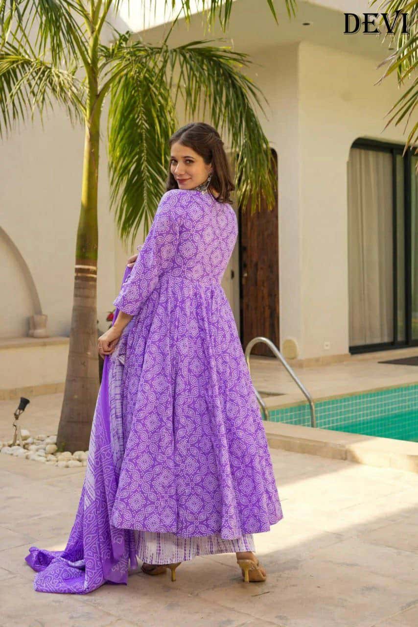 Elegant Heavy Pure Maslin Silk Kurta Set with Digital Print & Cotton Inner