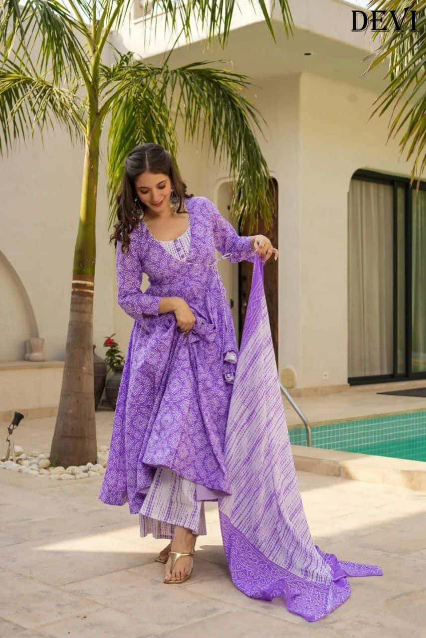 Elegant Heavy Pure Maslin Silk Kurta Set with Digital Print & Cotton Inner