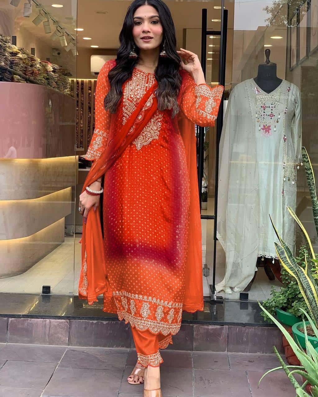 Bandhani print 3 pc suit set,Plus size is also available